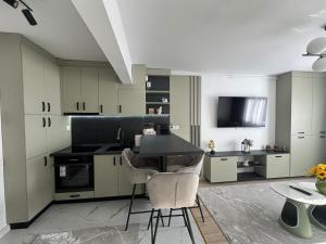 Modern Nest By David