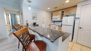 Market Street Inn 432-434 LOCKOUT