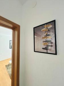 Cinema Vardar Apartment, Downtown - Pedestrian Zone, Fully Air-Conditioned, FREE PARKING