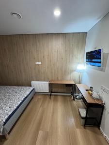 15 New Airport Apartment