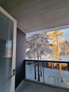 Northside Rovaniemi - city home with sauna & free parking