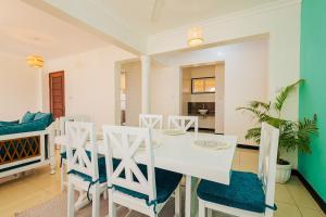 Sunrise above the sea Family friendly 3BR near PrideInn