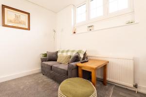 Aesthetic Ampthill Apartment