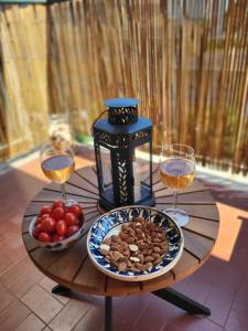 2P cosy avec terrasse, vue mer & plages à pied