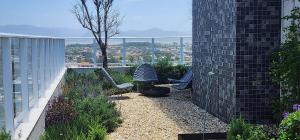 Apê do Sonho com Rooftop Piscina Vista Serra e Mar