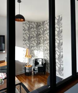 2-room apartment near Marais and CV