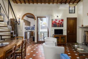 Florence Slow-Life Flat in Oltrarno