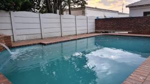 Joburg family and friends getaway house with pool