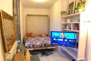 Conti & Moroni House