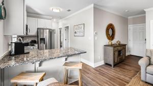 Hidden Lake Condominiums 314 - Blue Beach Bungalow