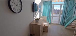 Seaview apartment with garden & pool