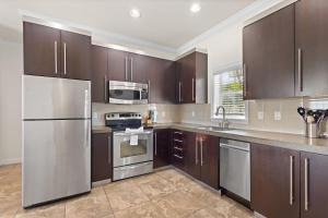 The Beach Club At Siesta #101E