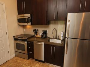 The Beach Club At Siesta #106C