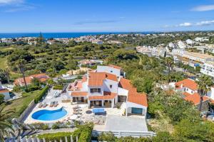 Villa Eira by Villa Plus