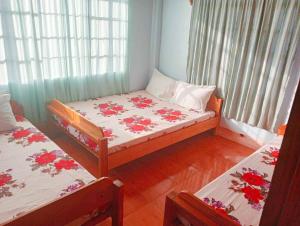 Bungalow Staycation with Terrace and Parking