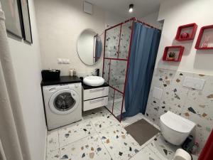 Red Poppy Apartment