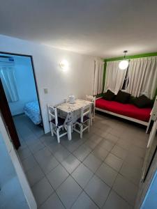 Departamento en barrio del golf moderno, tranquilo y arbolado