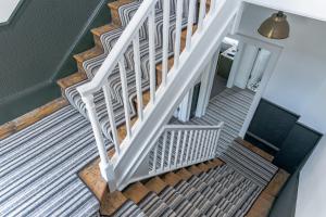 Cosy & Spacious 6BR Bath Escape - Great for Families and Friends