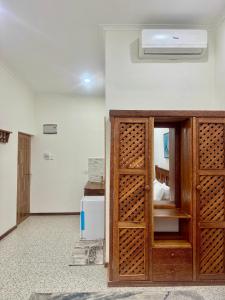 Mnazi Dream House