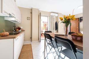 Private Terrace, 2 Bedrooms, Catania Historic Center