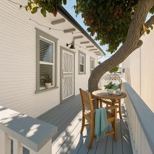 Urban Nest with private Patio in Golden Hill - walk everywhere!