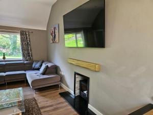 Fiddlestone Lodge in Castle Caldwell Forest