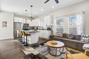 Stylish 3BR Near Fountain Square-Downtown Indy