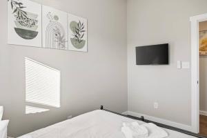 Stylish 3BR Near Fountain Square-Downtown Indy