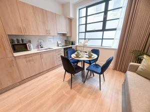 Promo Rate - Cozy Studio Apartments in St Johns Wood near Regents Park & Marylebone by NourNest Apartments