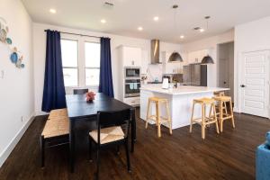 Game On! Lakefront Getaway for World Cup Fans