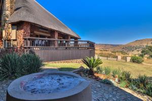 Doornkop Luxury 8 Sleeper with Private Pool and Boma