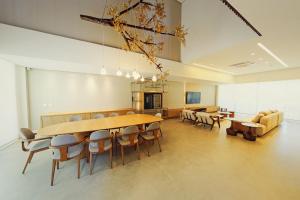 Casa Boutique Pontal da Ilha - 5 suítes - 14 pessoas