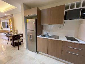 Marien Residences 305 Deluxe High Floor Condo