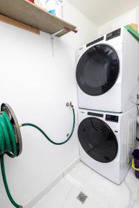 Stay in my House Welcome to Ballardos Home