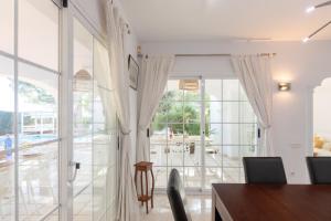 New! Villa Oasis Prous