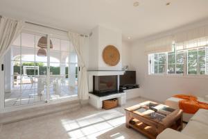 New! Villa Oasis Prous