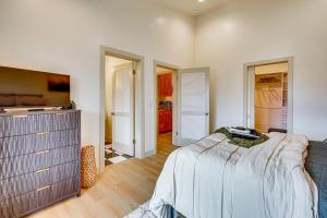 Wasatch Ski Base with Mtn Views Families Welcome!