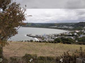 1 Bed Caravan - Sleeps 2 - Parking - Wifi