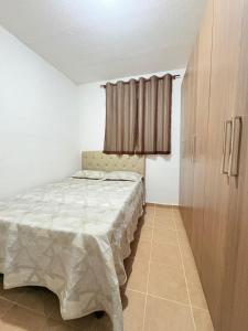 Apê moderno com garagem - Campo Novo, perto do Shopping Caruaru com Ar condicionado