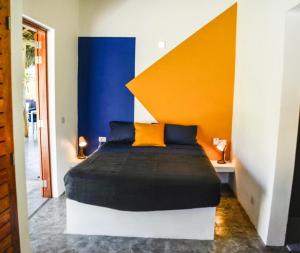 Nomadas 5 bdrs villa with private pool 2nd line to beach