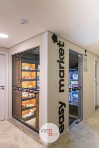 Charmosos Apartamentos Reformados na Glória