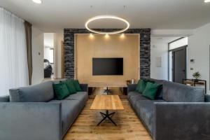 Villa Eden with heated pool