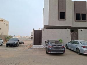 شقة غرفتين وصالة Family apartment, two bedrooms
