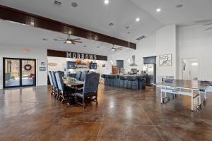 Near Disney Tmorrows Grand Getaway with Dock!