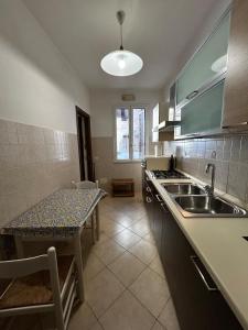 Luminoso appartamento in zona Malatesta, Roma