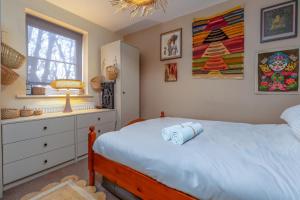 Cosy Pet-Friendly Hideaway in Brislington