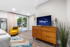 Swim, Dine, and Relax - Your private paradise awaits