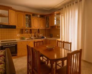 H&G Seaview Apartments