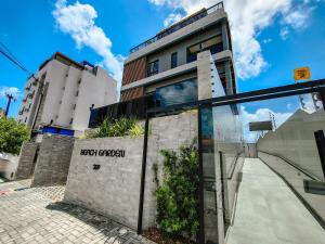 Apartamento de 1 quarto com piscina ao lado mar conforto e localização