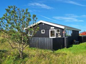 Holiday Home With Ocean View In Lønstrup